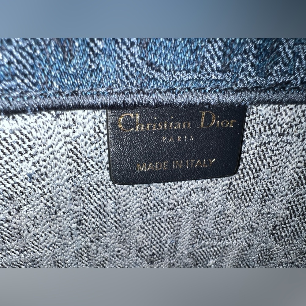 DIOR oblique LARGE book tote denim - Picture 9 of 10